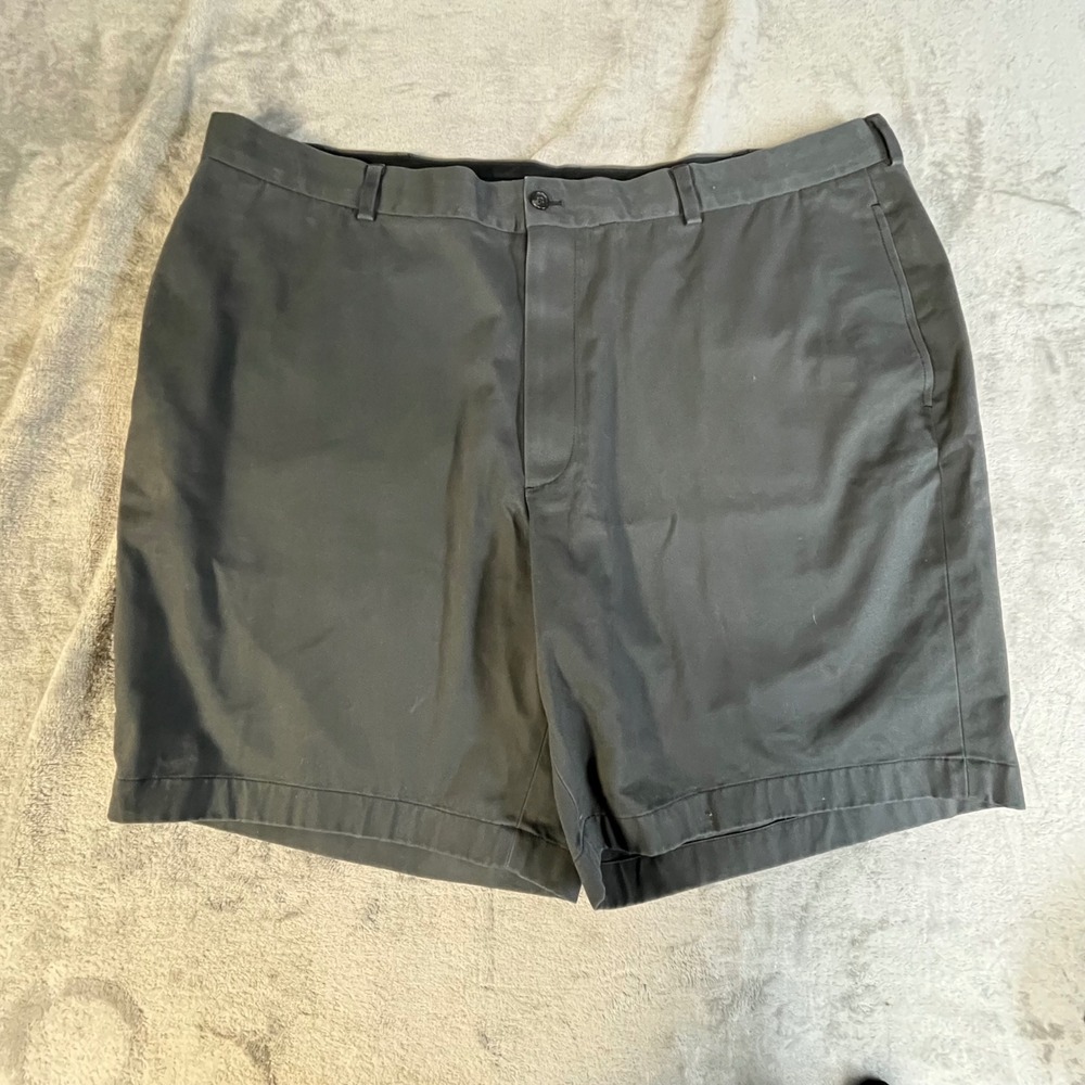 Brooks Brothers Chino Shorts Mens W44 Black Cotton‎ Flat Front Casual Classic